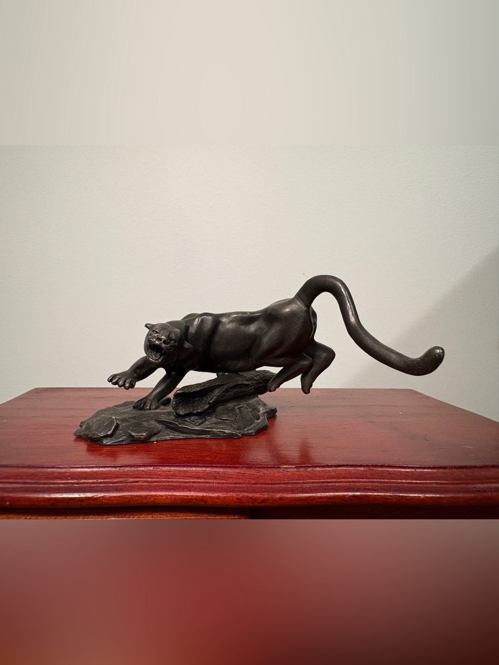 The Franklin Mint Pewter Mountain Lion
